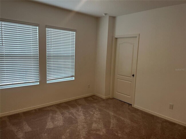 Building Photo - 2716 Bolzano Dr