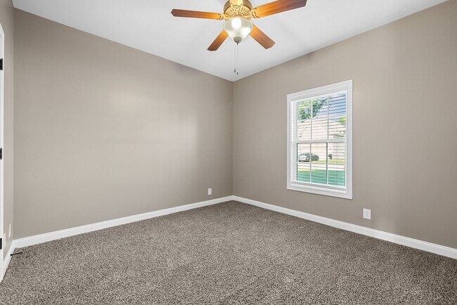 Building Photo - Stunningly Large Home Ready Today!