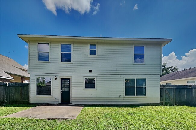 Building Photo - 19342 Little Pine Ln
