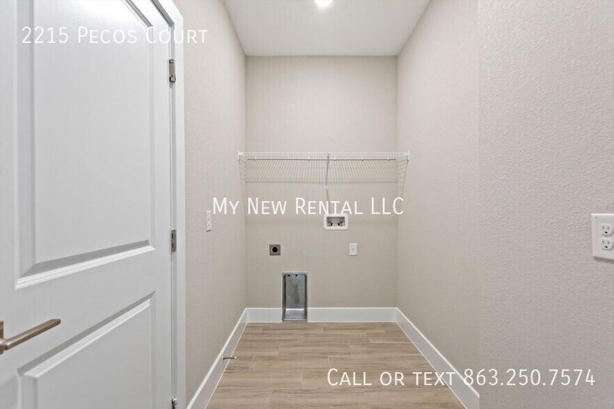 Building Photo - 2215 Pecos Ct