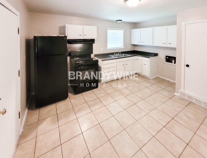 Building Photo - 2960 Cordell St