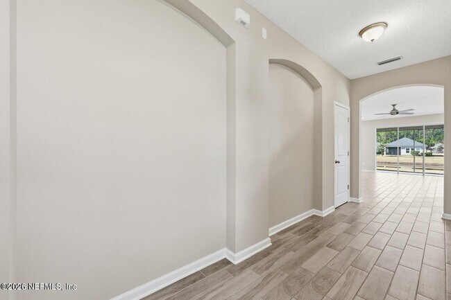 Building Photo - 95 Strobe Ct