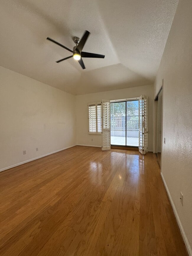 Building Photo - 7272 E Gainey Ranch Rd
