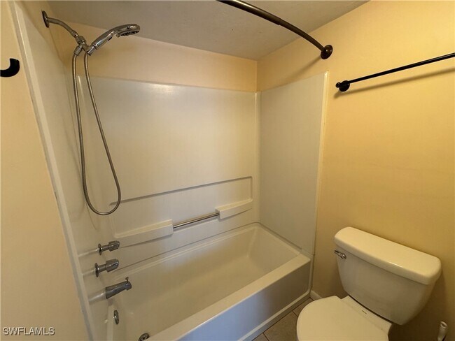 Building Photo - 4070 Looking Glass Ln