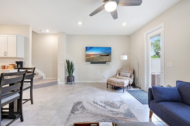Building Photo - 1807 SE Ocean Cove Way