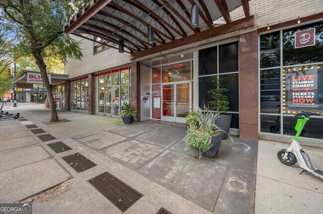 Building Photo - 878 Peachtree St NE