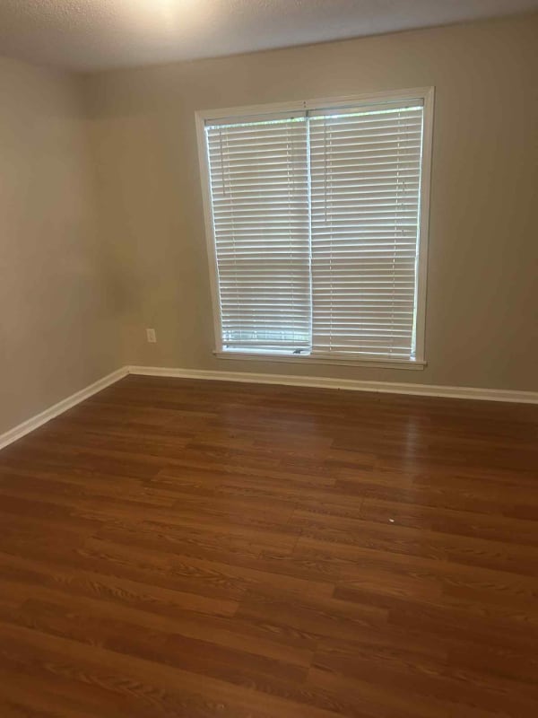 Building Photo - 4002 Sandstone Dr