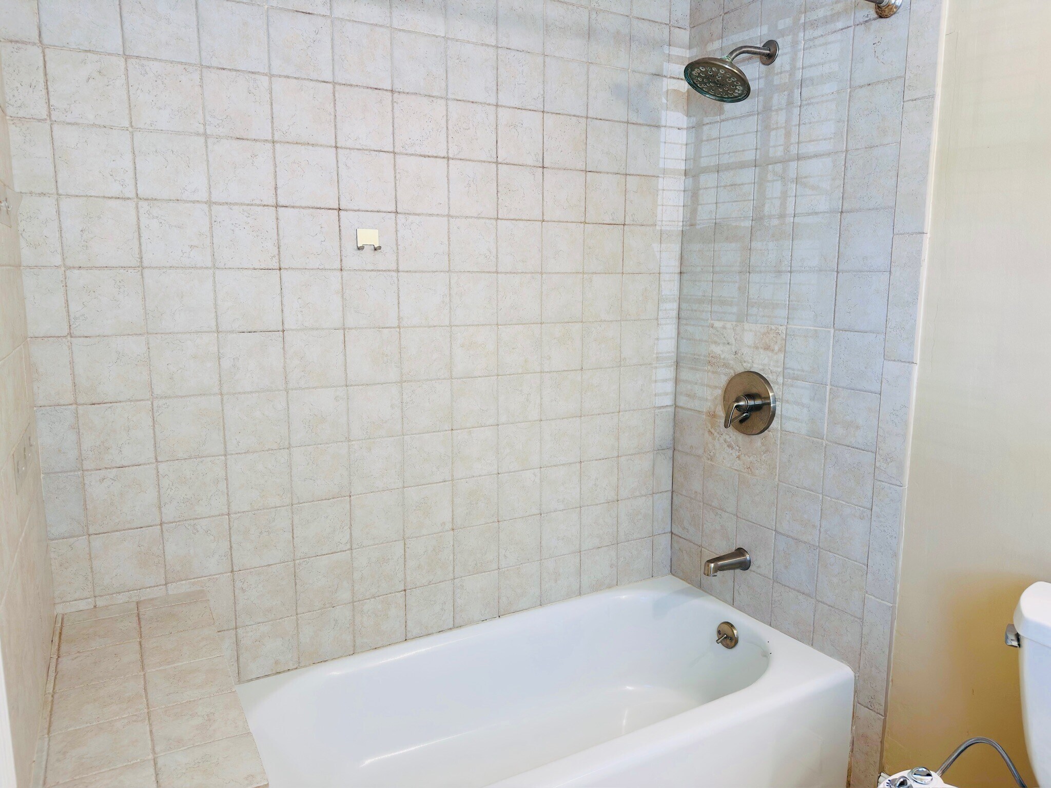 Building Photo - 32 Walden Dr