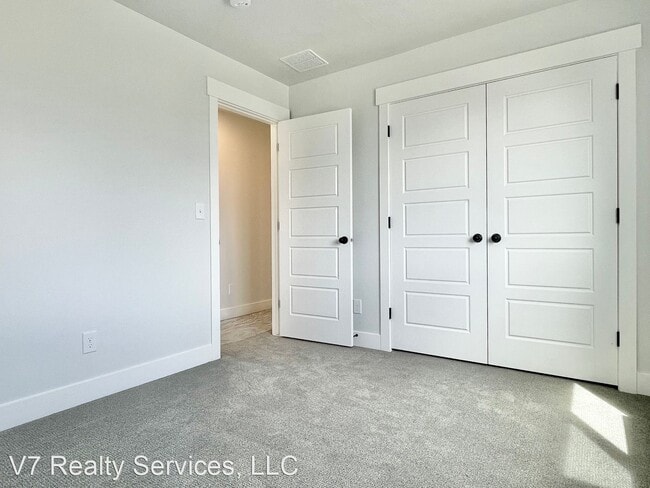 Building Photo - 3 br, 2.5 bath House - 4306 W. Rex Peak Way