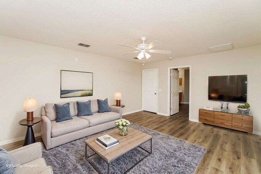 Building Photo - 11485 Viking St