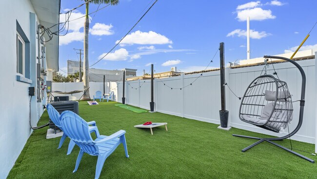 Building Photo - 79 S Brevard Ave