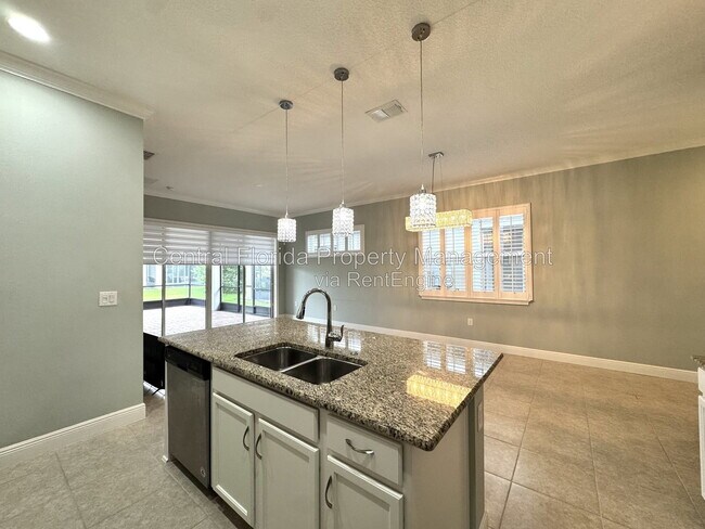 Building Photo - 2388 Datura Lp