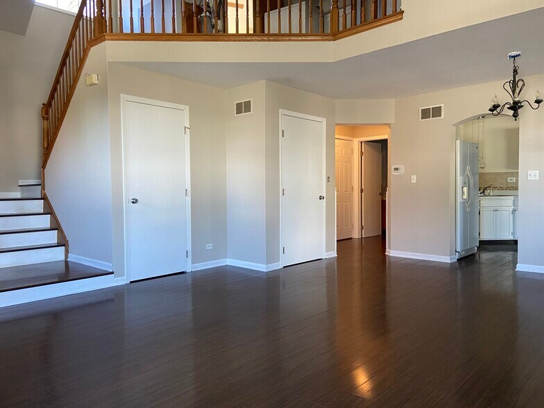 Building Photo - 514 Heritage Dr