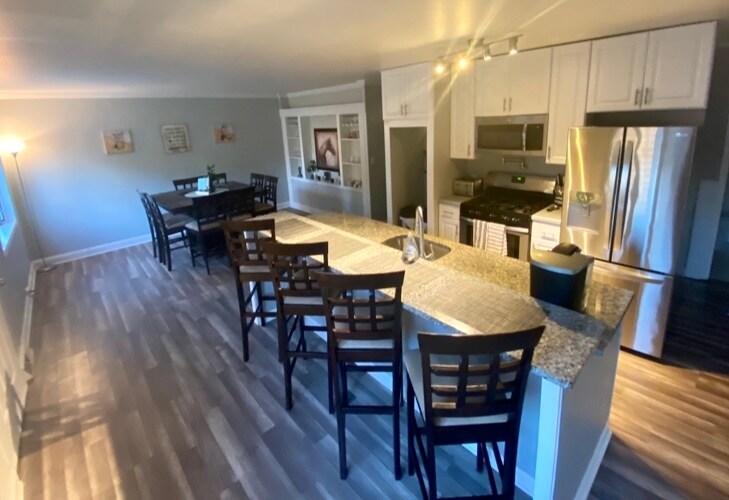 Building Photo - 4 Hathorn St