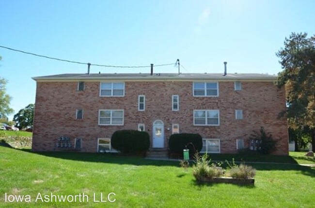 Building Photo - 1020 Ashworth Rd