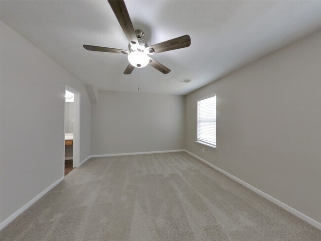 Building Photo - 21135 Wickton Ln