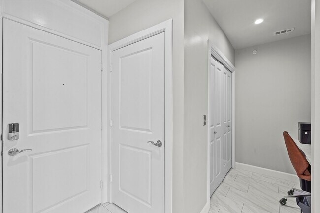 Building Photo - 1900 Genesee St