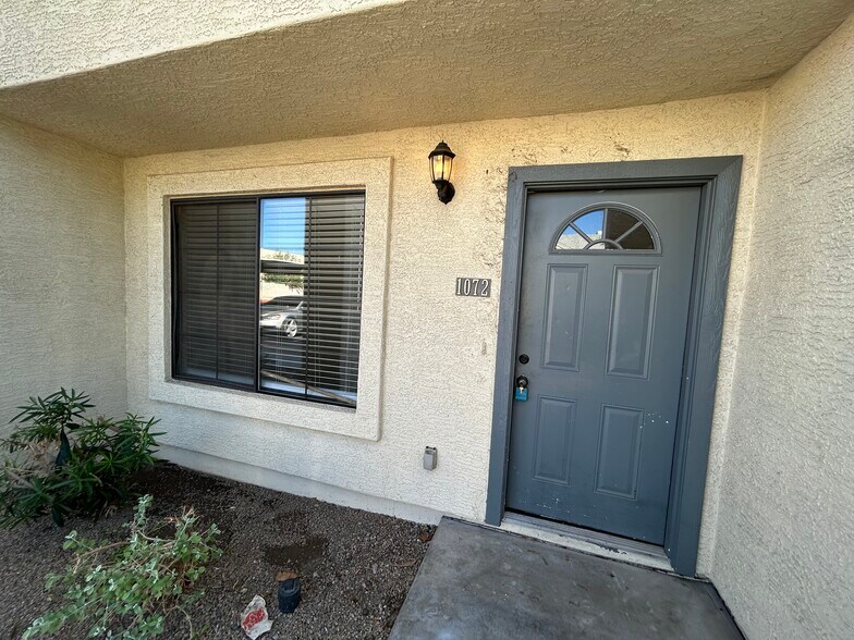 Building Photo - 7801 N 44th Dr