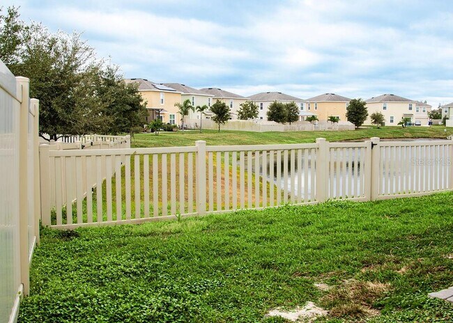 Building Photo - 8089 Pelican Reed Cir