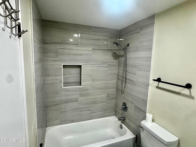 Building Photo - 2535 N Phyllis St