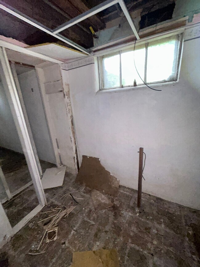 Building Photo - 17 Cahokia St