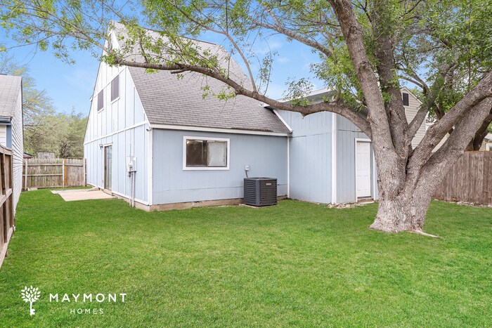 Building Photo - 10023 Amber Field Dr