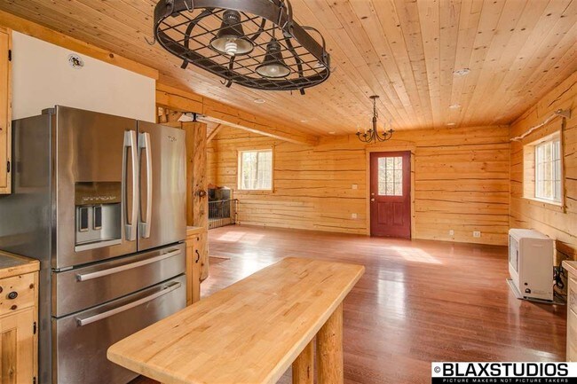 Primary Photo - 6095 Grieme Rd