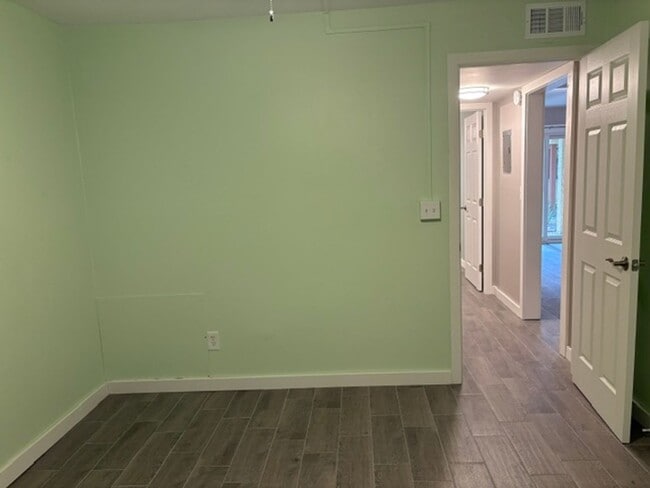 Building Photo - 209 Miracle Strip Pkwy