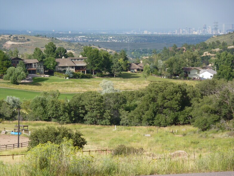 Building Photo - 5979 Willow Springs Dr