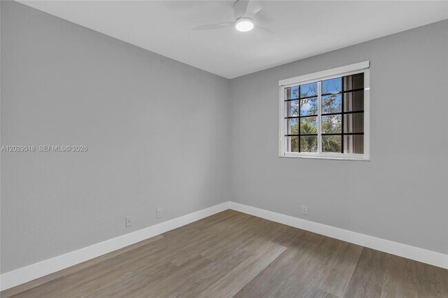 Building Photo - 1140 Cedar Falls Dr