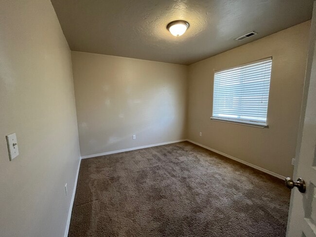 Building Photo - 5537 S Moonfire Way