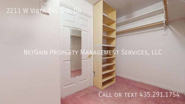 Building Photo - 2211 W Vista Del Sol Dr