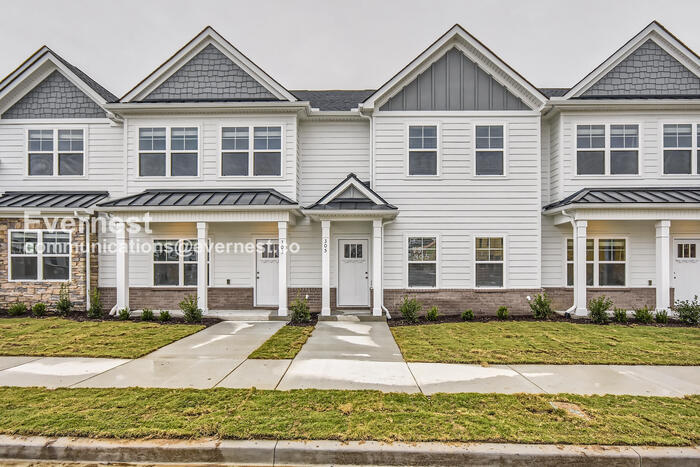 Building Photo - 221 Ansley Wy