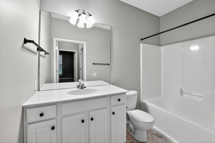 Building Photo - 3208 Margellina Drive