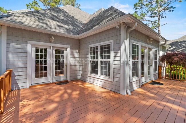 Building Photo - 4728 Wedgefield Dr