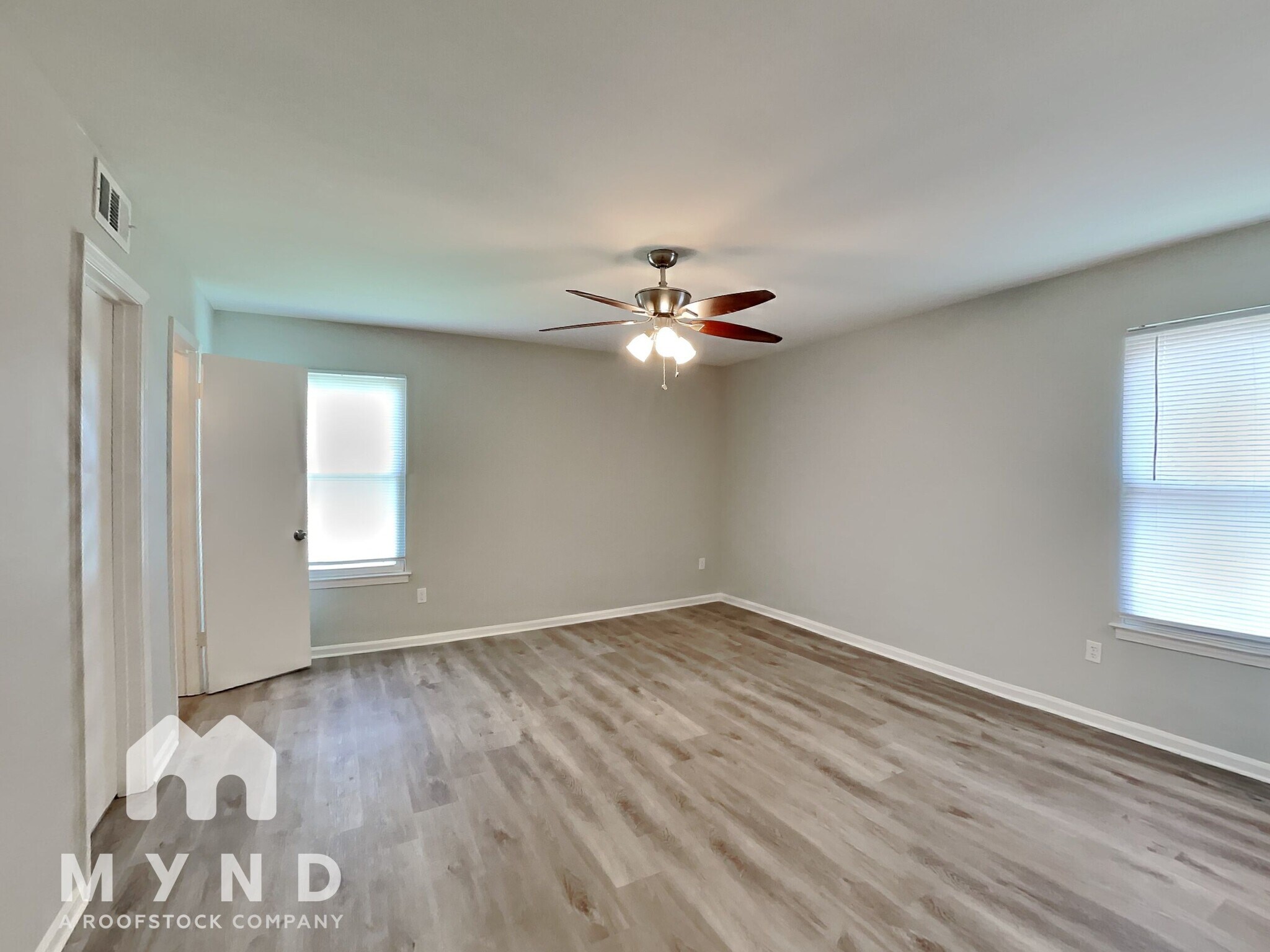 Building Photo - 3814 Silver Chalice Dr