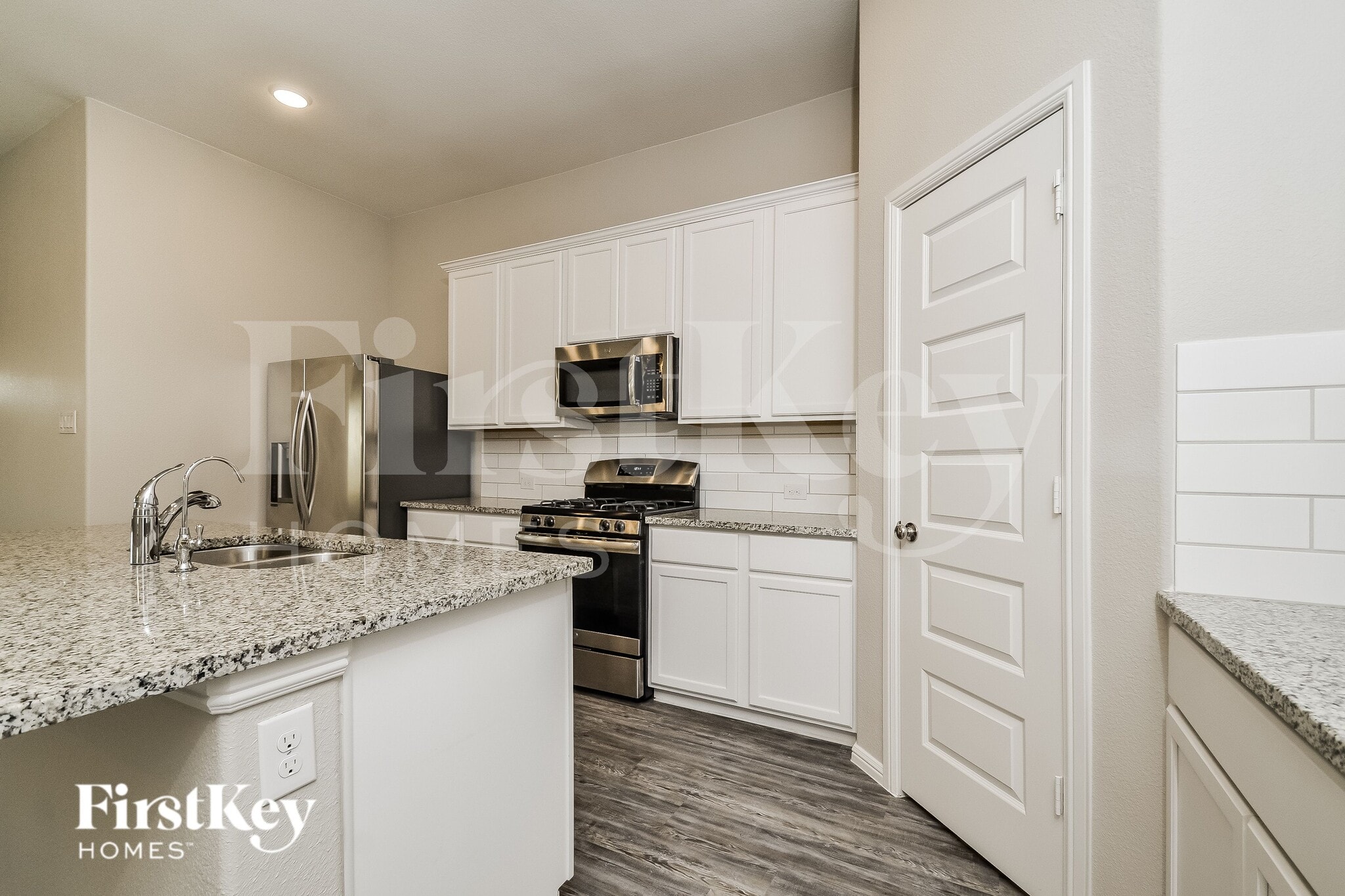 Building Photo - 6217 Painswick Dr