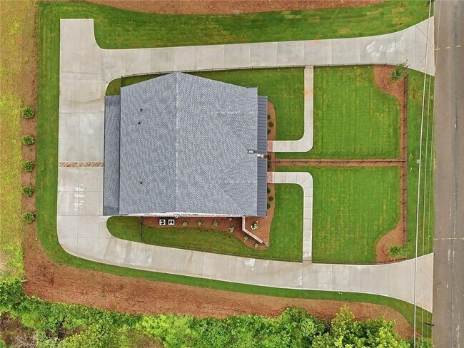 Building Photo - 1396 Old Magnolia Way