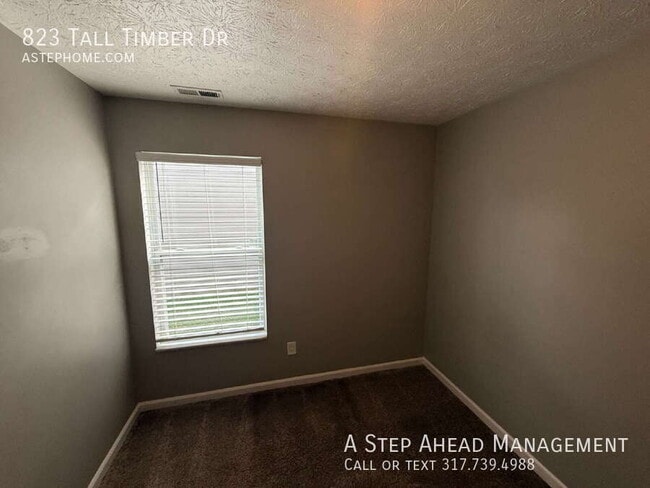 Building Photo - 823 Tall Timber Dr
