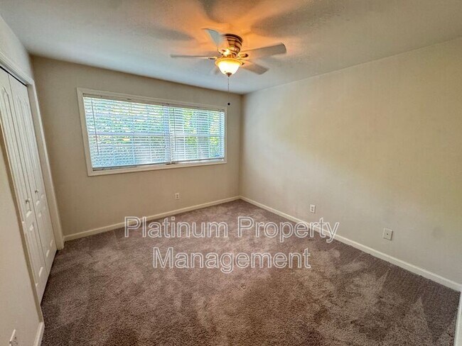Building Photo - 311 Peachtree Hills Ave NE