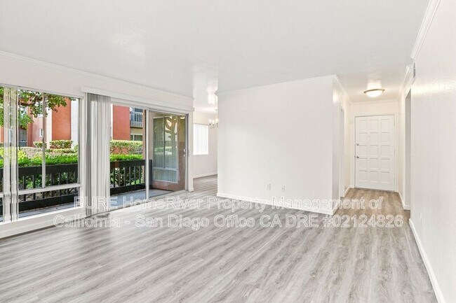 Building Photo - 17087 W Bernardo Dr
