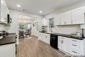 Building Photo - 1119 W Huisache Ave