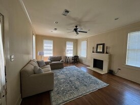 Building Photo - 1906 White St