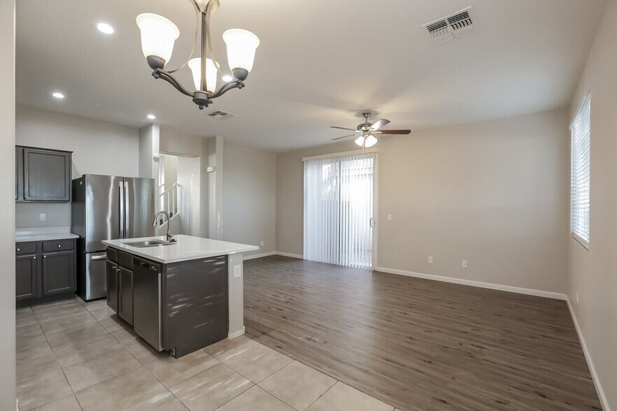 Building Photo - 5211 Burton Dr