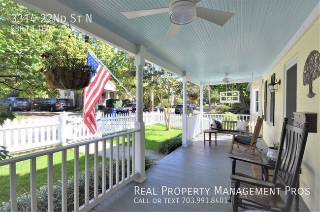 Building Photo - 3314 22nd St N