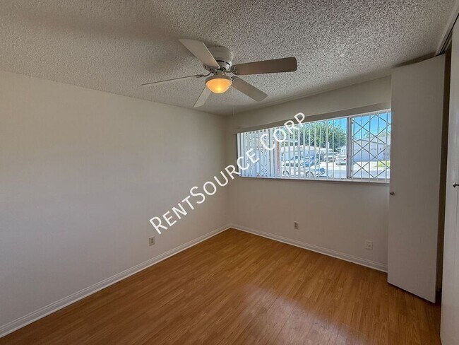 Building Photo - 1177 W Ave J-11