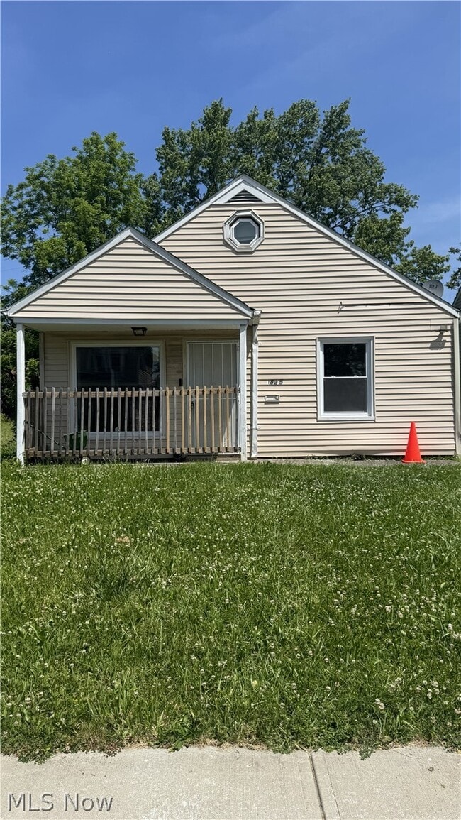 Building Photo - 11825 Avon Ave