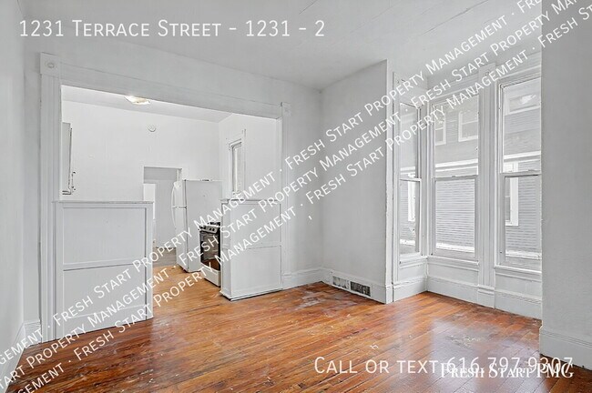 Building Photo - 1231 Terrace St