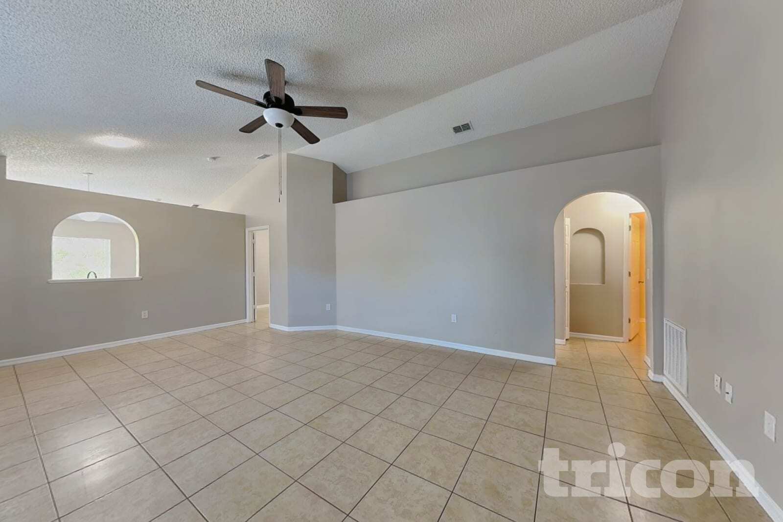 Building Photo - 11621 Ivy Flower Loop