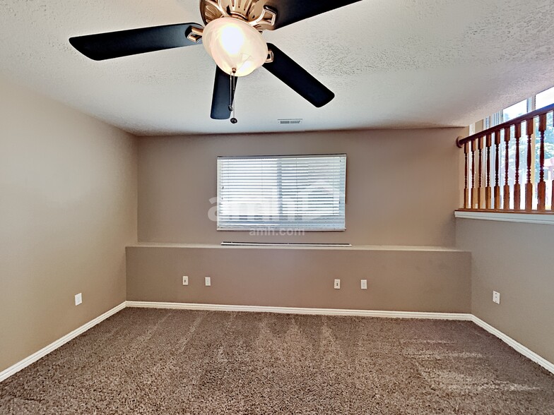 Building Photo - 2643 S 3900 W
